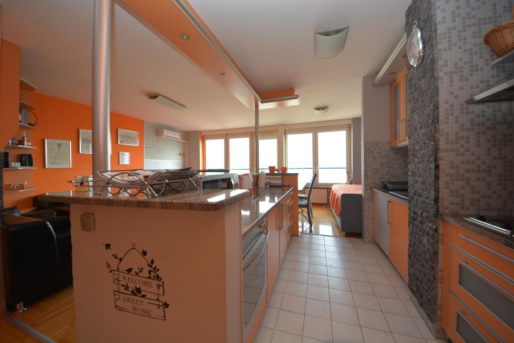 Apartment Best Of
